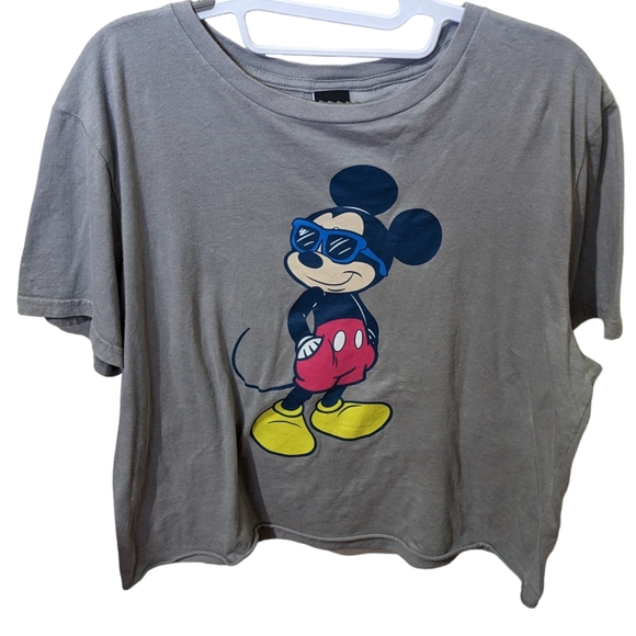 Disney Tops - XXL Mickey Disney Crop